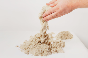 Come produrre sabbia cinetica