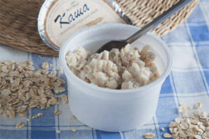 I benefici e i danni del porridge di farina d'avena