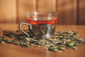 Tè alle foglie di mirtillo rosso